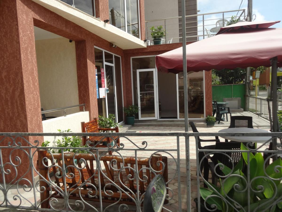 Imeri Hotel Ureki Kültér fotó